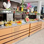 Sunhill Hotel 4*